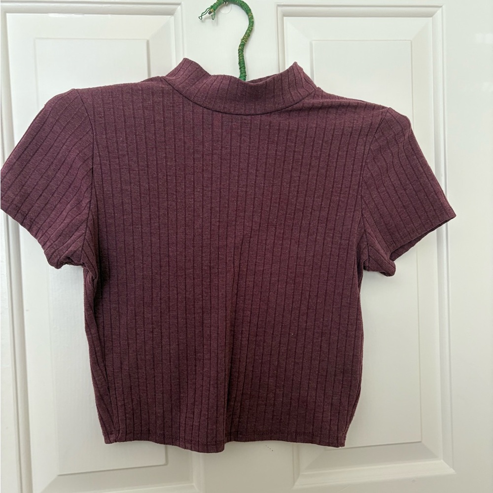 Women's Mock-neck Top